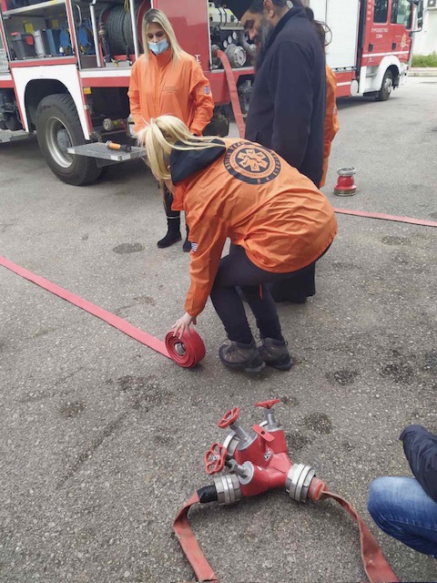 Ά&sigma;&kappa;&eta;&sigma;&eta; &mu;&epsilon; &pi;&upsilon;&rho;&omicron;&sigma;&beta;&epsilon;&sigma;&tau;ή&rho;&alpha;